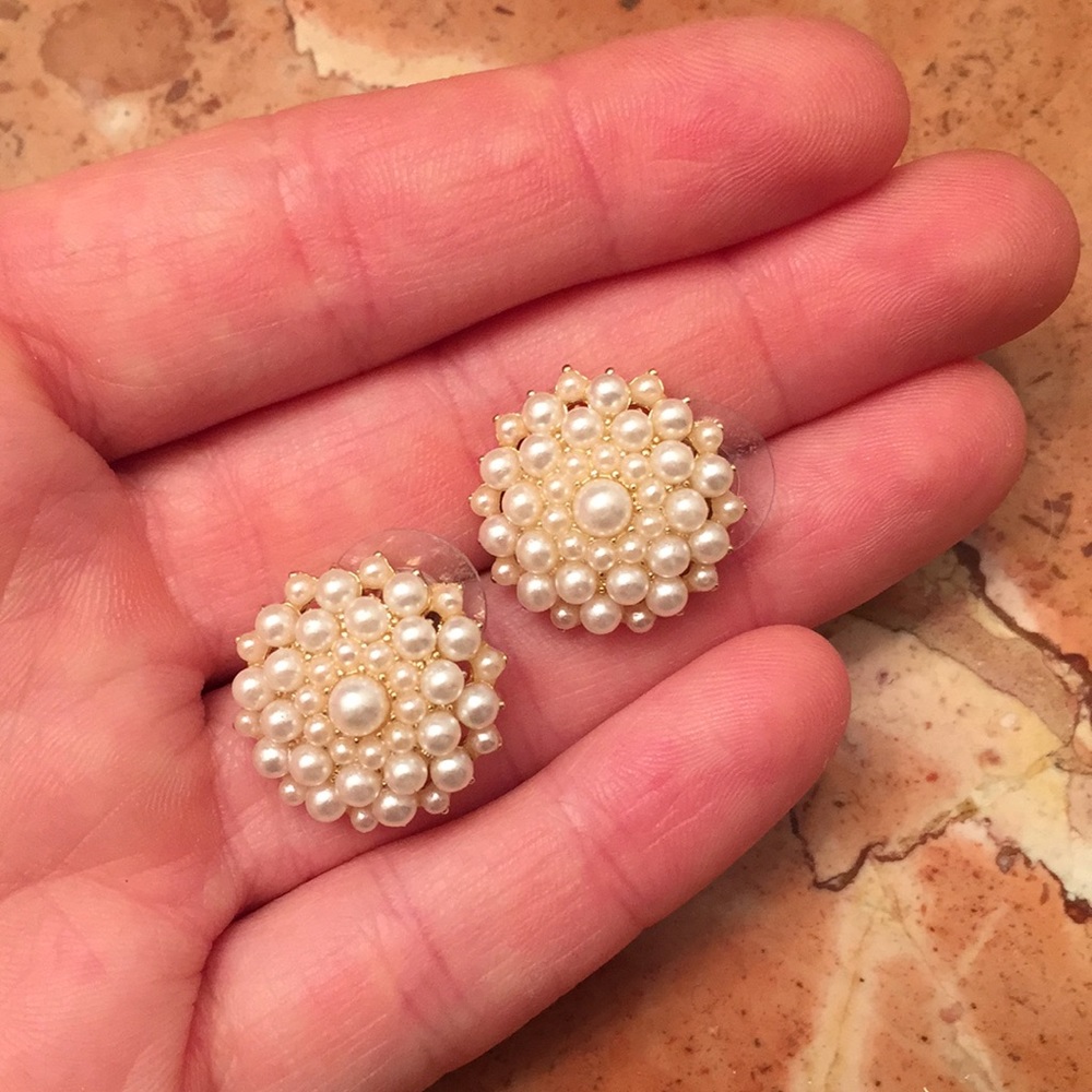 Pearl earrings